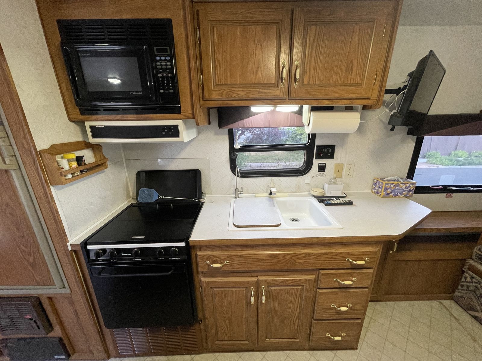 Main image 15