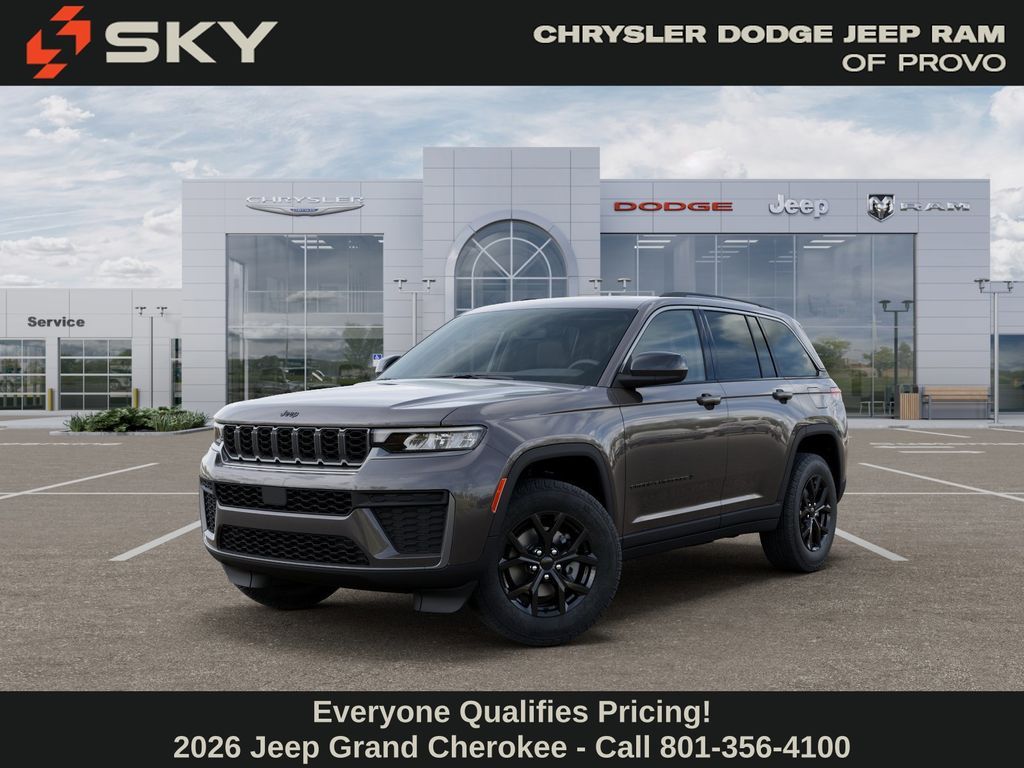 2026 Jeep Grand Cherokee Laredo Altitude