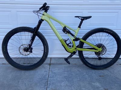 2023 Stumpjumper EVO
