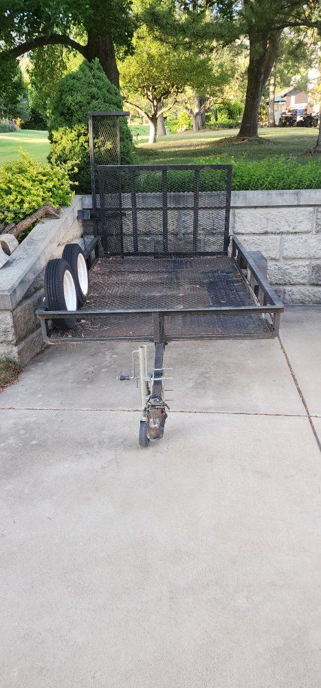 5x8 Utility Trailer with Spare Tires - Durable Steel Mesh Bed, Perfect for Hauling