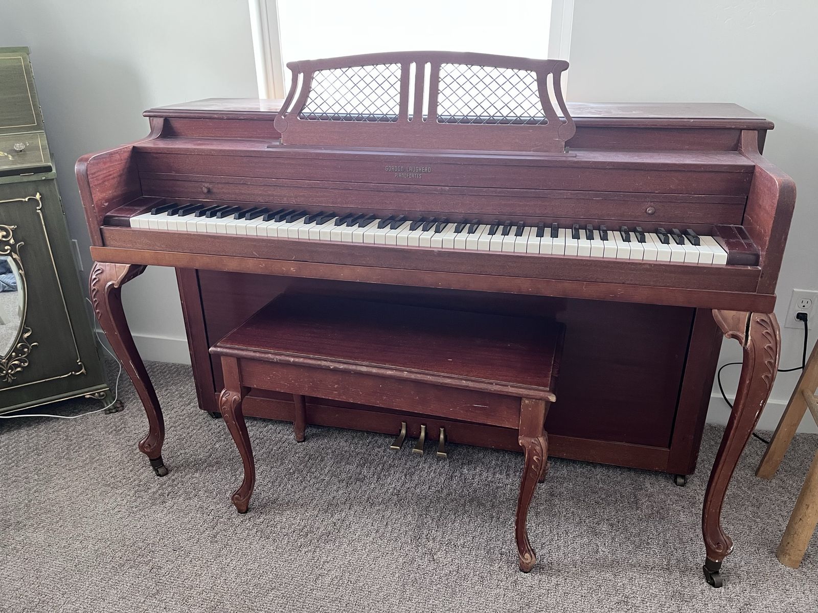 FREE PIANO (pick up only)