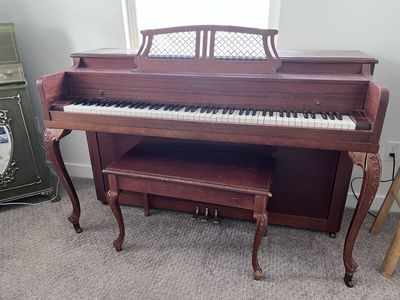 FREE PIANO (pick up only)