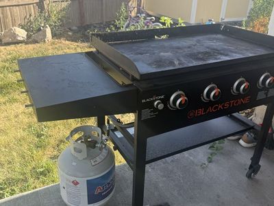 Blackstone 36" Griddle Outdoor Cooking Station Propane Flat Top Grill