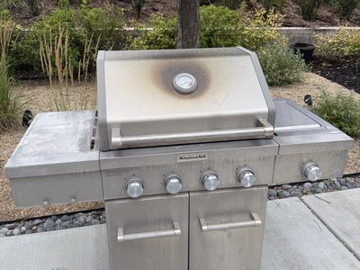 KitchenAid Stainless Steel Gas Grill with 4 Burners & Side Burner- free