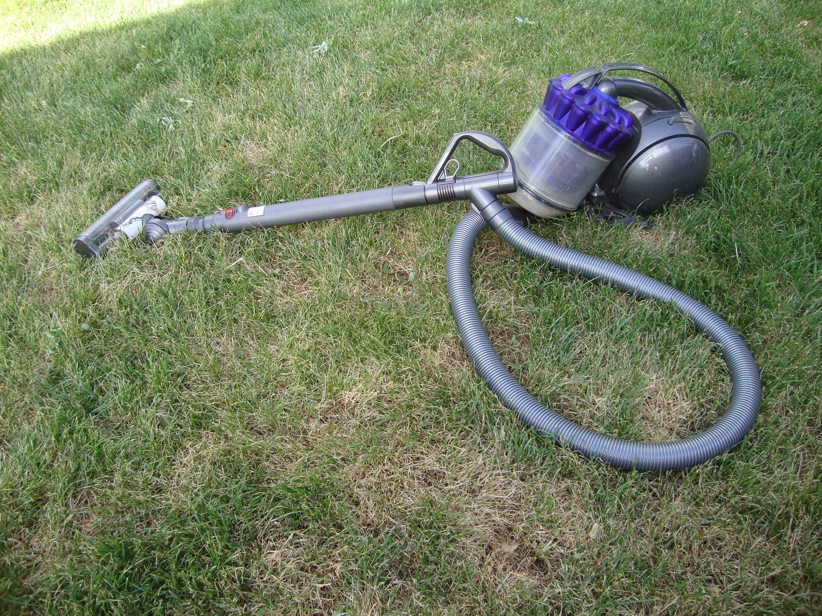 Dyson DC-39 Canister Vacuum