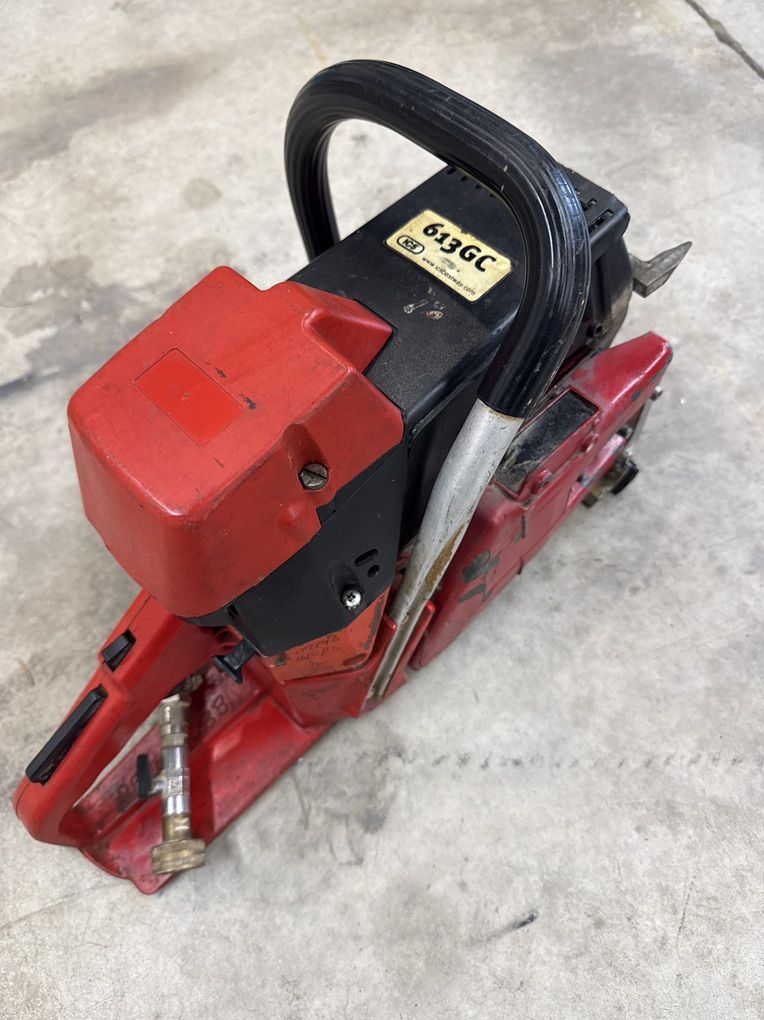 ICS 613GC Concrete Chainsaw Runs Great Chain Saw