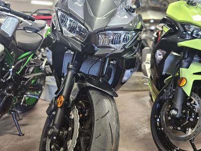 2026 Ninja 650 Base BK1