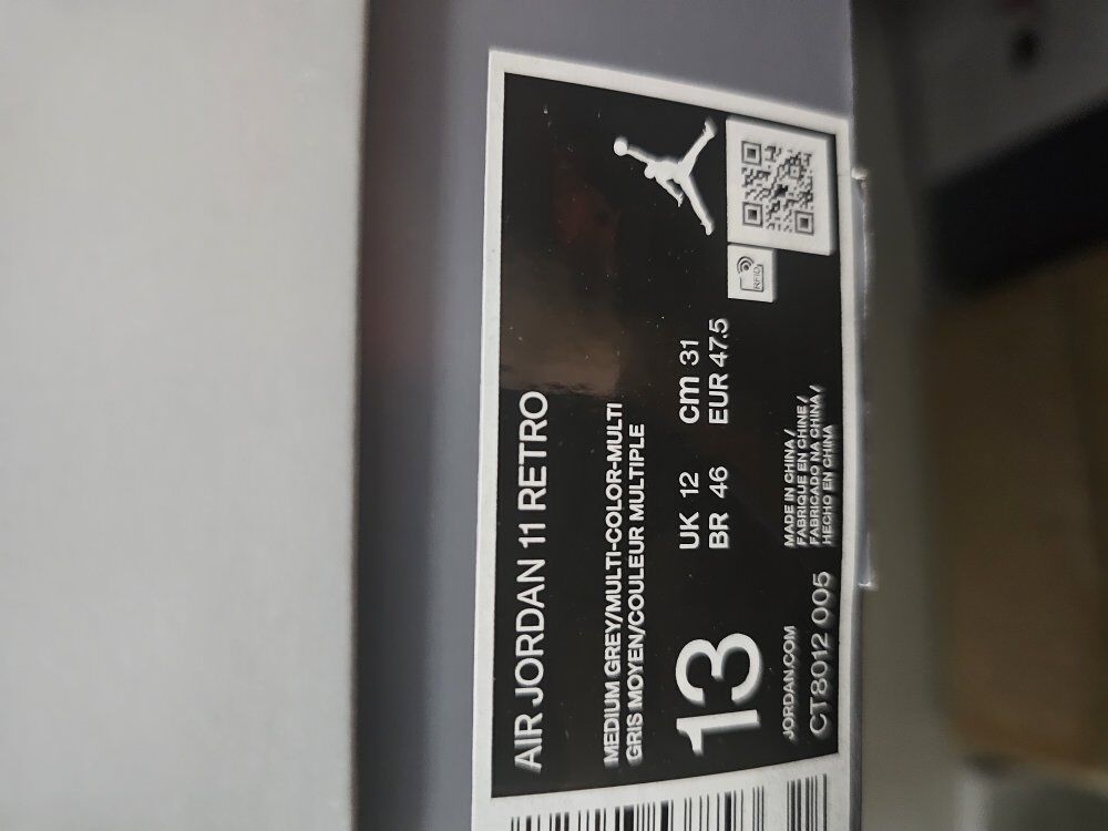 Size 13 New in Box.
OG Air Jordan 11 HighTop Cool