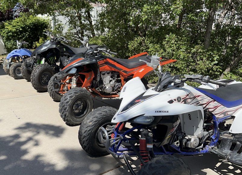 3 ATVS for sale with Trailer