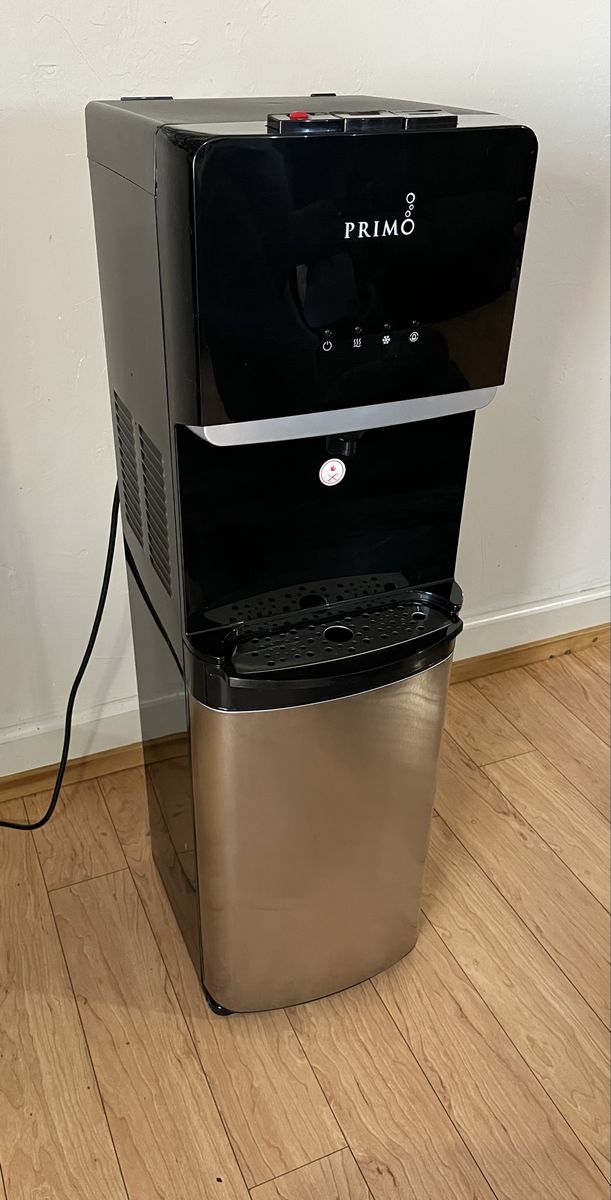 Like new Primo water dispenser