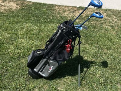 Kids left hand golf set