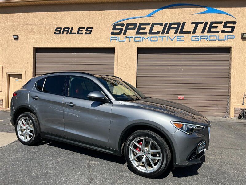 2018 Alfa Romeo Stelvio Ti Sport