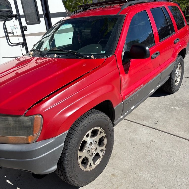 2000 Jeep Grand Cherokee Laredo