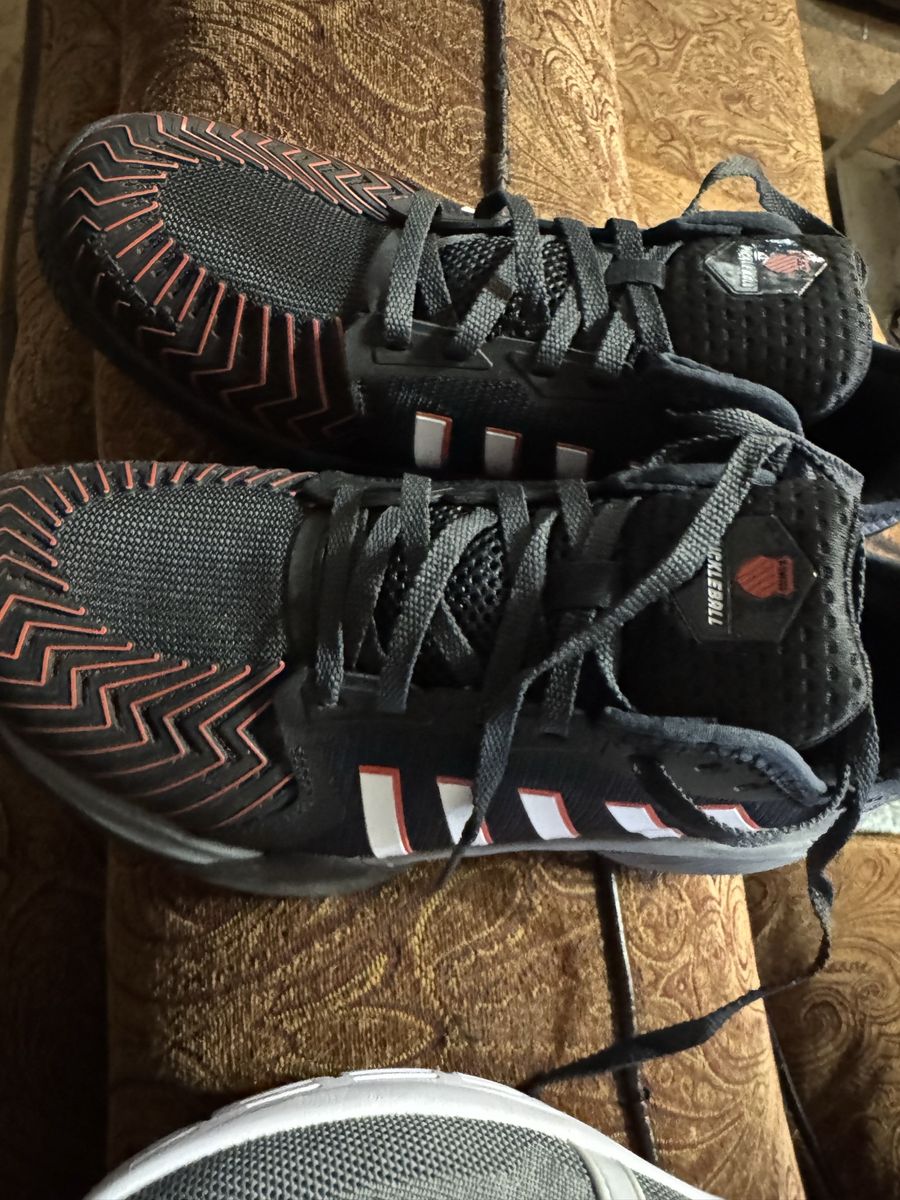 Pickleball shoes NEW