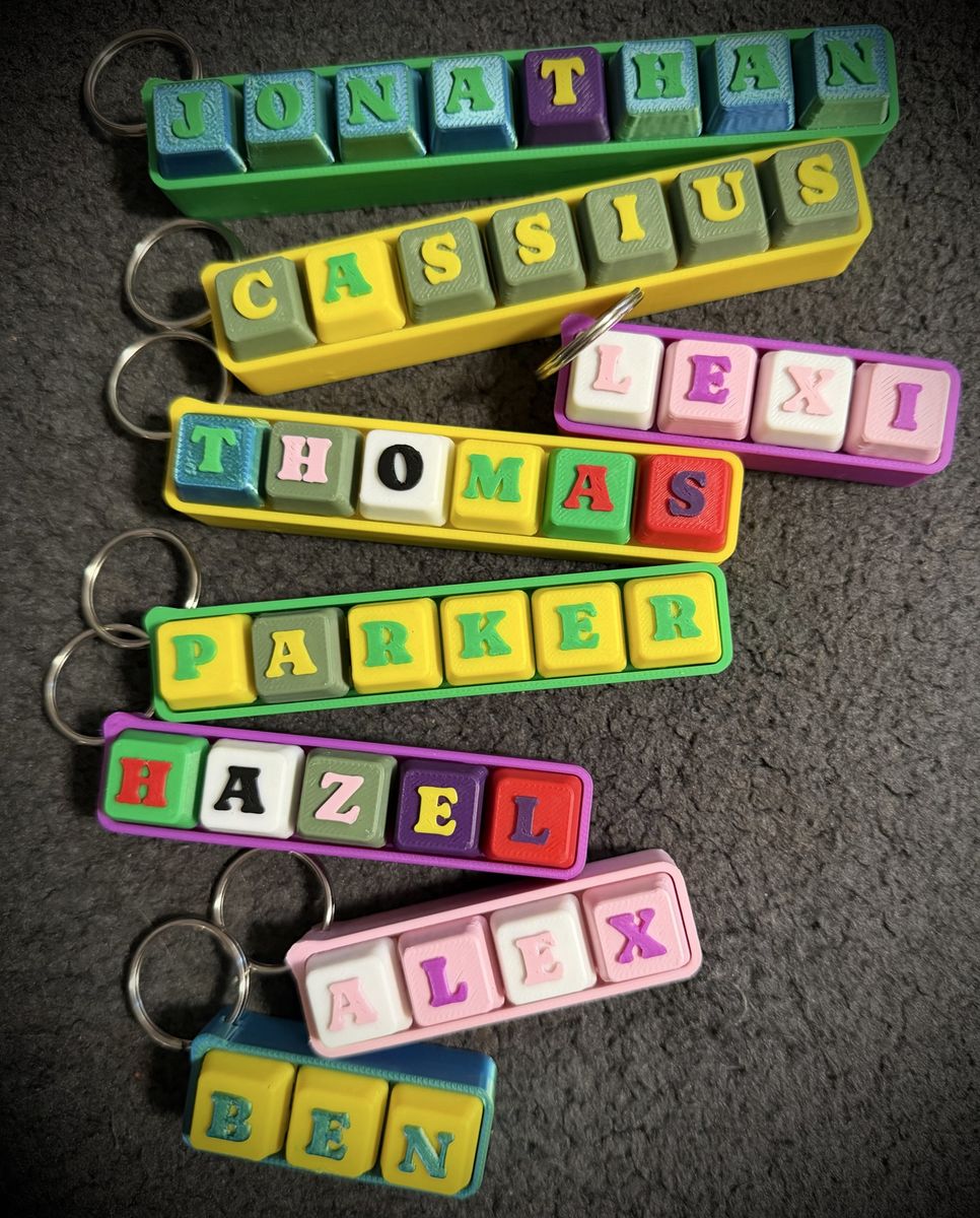 Personalized keyboard style clicker keychain