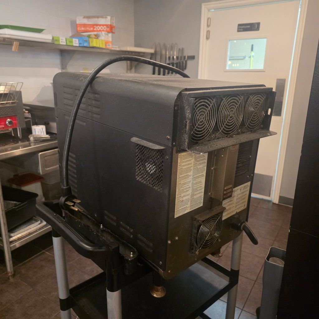 Main image 4
