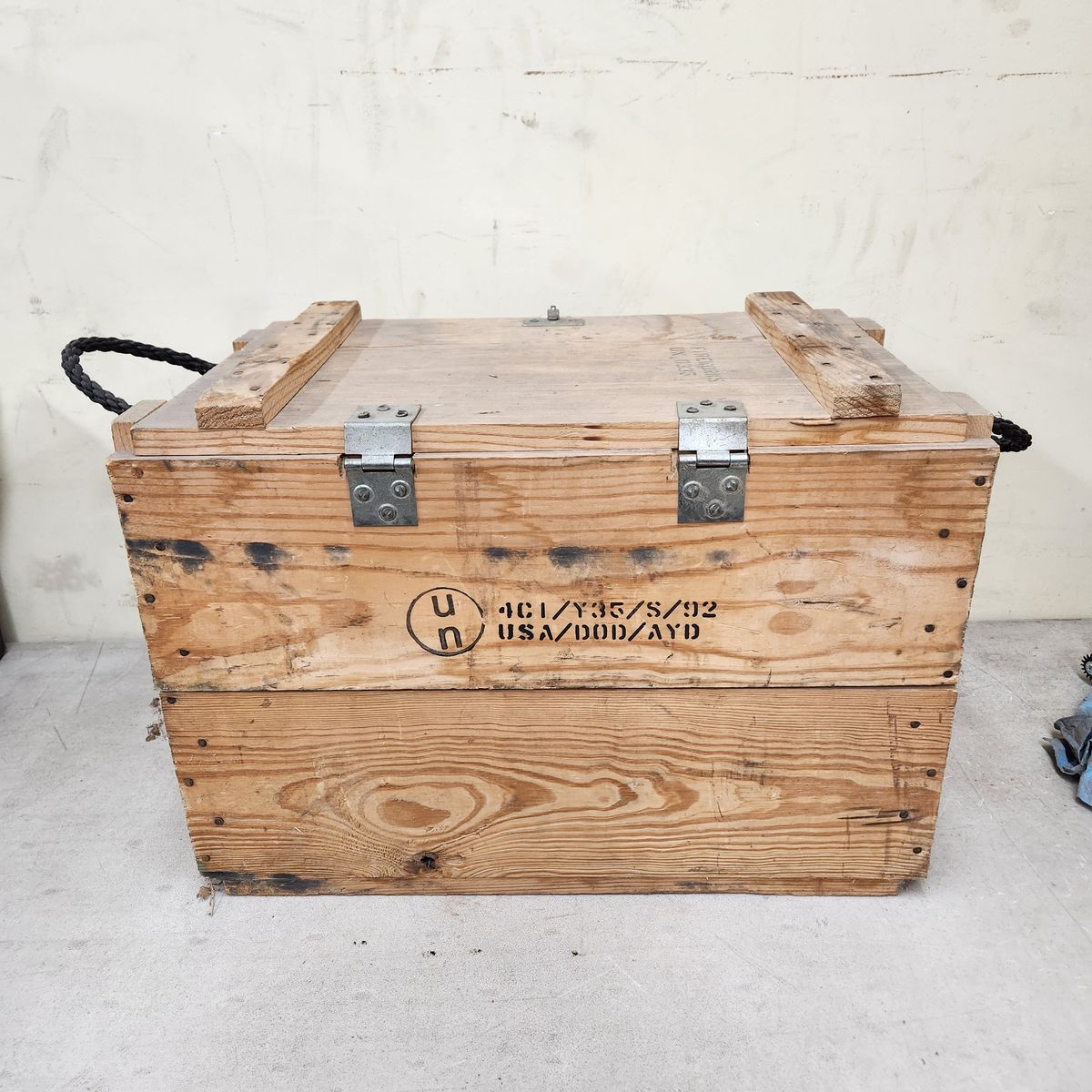 Small Wooden Crates (23"x14"x17")