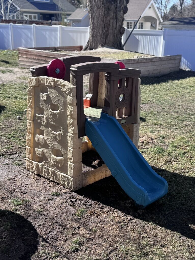 Step2 Outdoor Playset and Slide