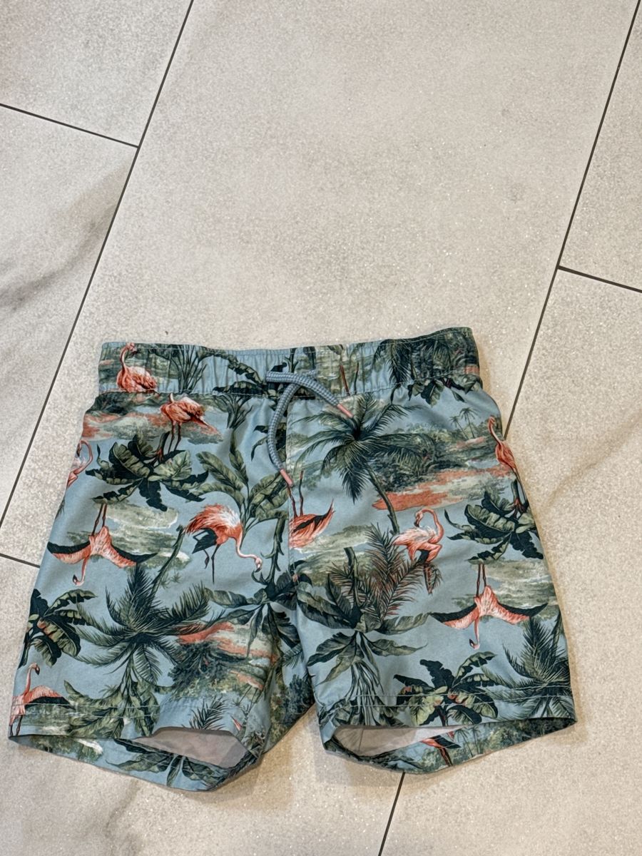 Old Navy size 3T boy swimming shorts
