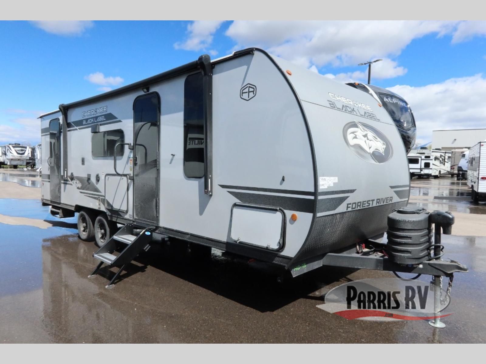 New 2026 Forest River RV Cherokee Grey Wolf Black Label 23DBHBL