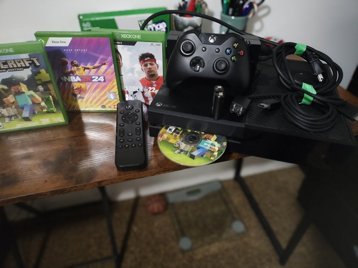 Xbox One Used Good Condition