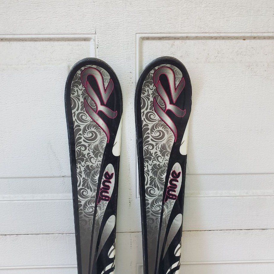 Women's K2 Inspire Luv 149 cm Snow Skis Bindings