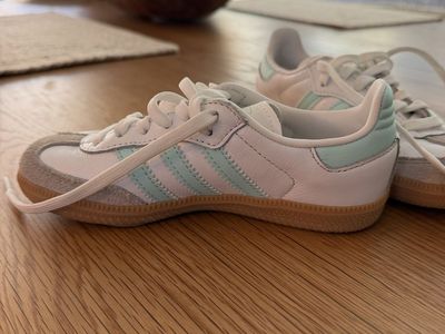 Adidas Samba OG girls Kids White Mint Green Sneakers Size US 11K