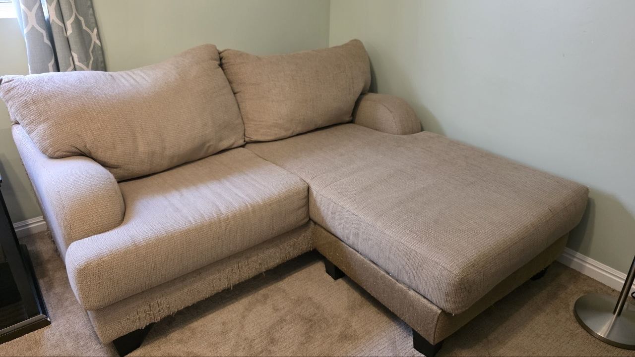 Main image 3