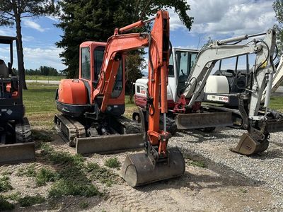 2006 kubota kx121-3 excavator closed cab