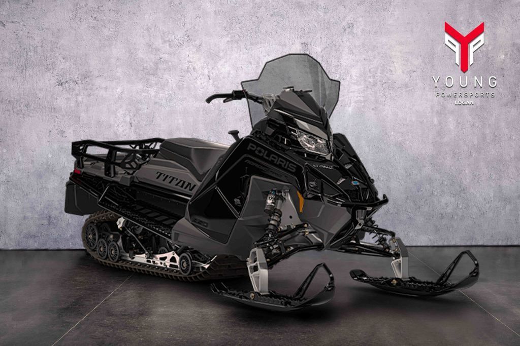 2027 Polaris® 850 Titan Adventure Ultimate 1.5 Gloss Black