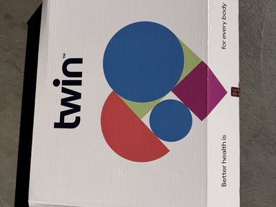 Twin Health, a health program kit scale,garmin watch,2 glucosa biosensor