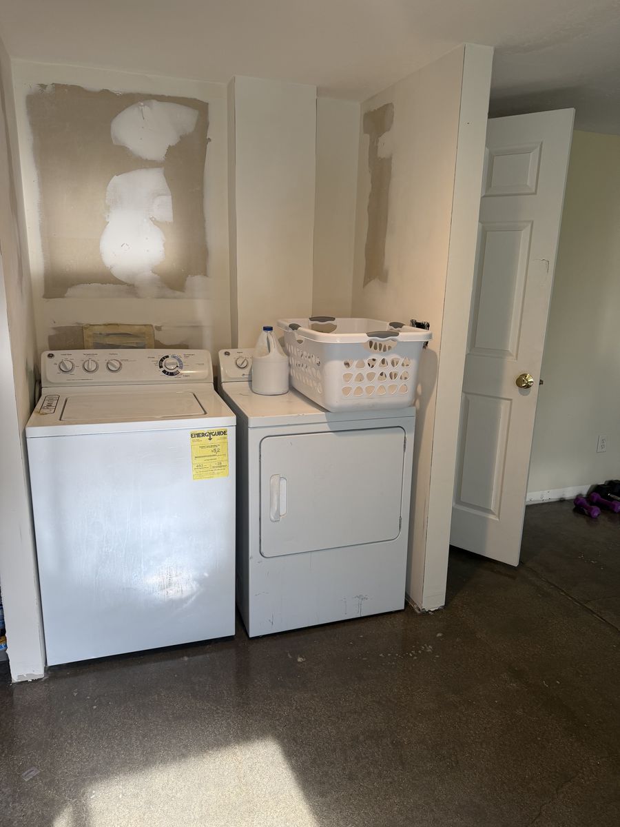 GE washing machine and gas dryer