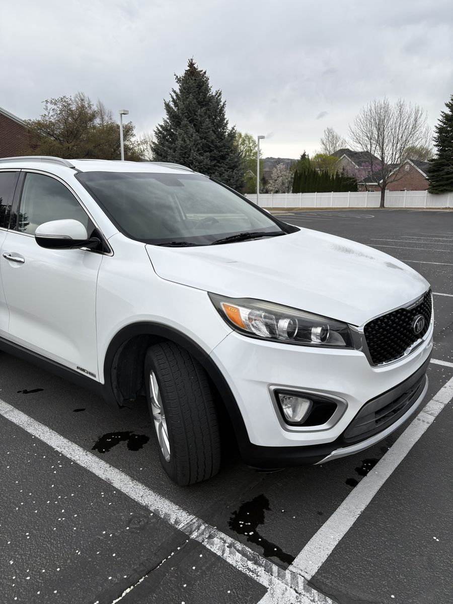 2017 KIA SORENTO EX V6