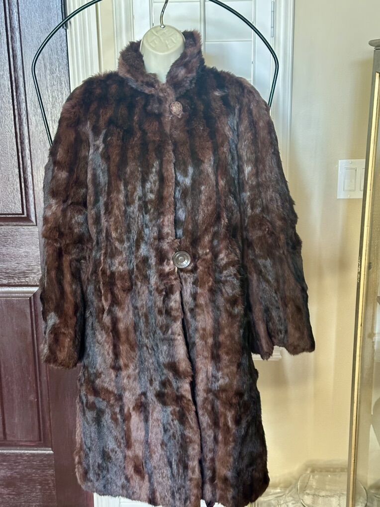 Beautiful Vintage Mink Coat