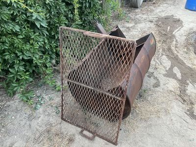 Rustic Metal Barrel BBQ Grill & Expanded Steel Grate - Weathered Outdoor Cooking Set