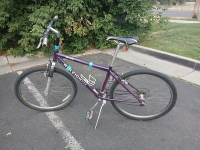Raleigh USA M-80 Mountain Bike 26" Wheels 21-Speed