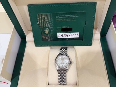 Rolex Lady Datejust Mother of Pearl & Diamond 28mm