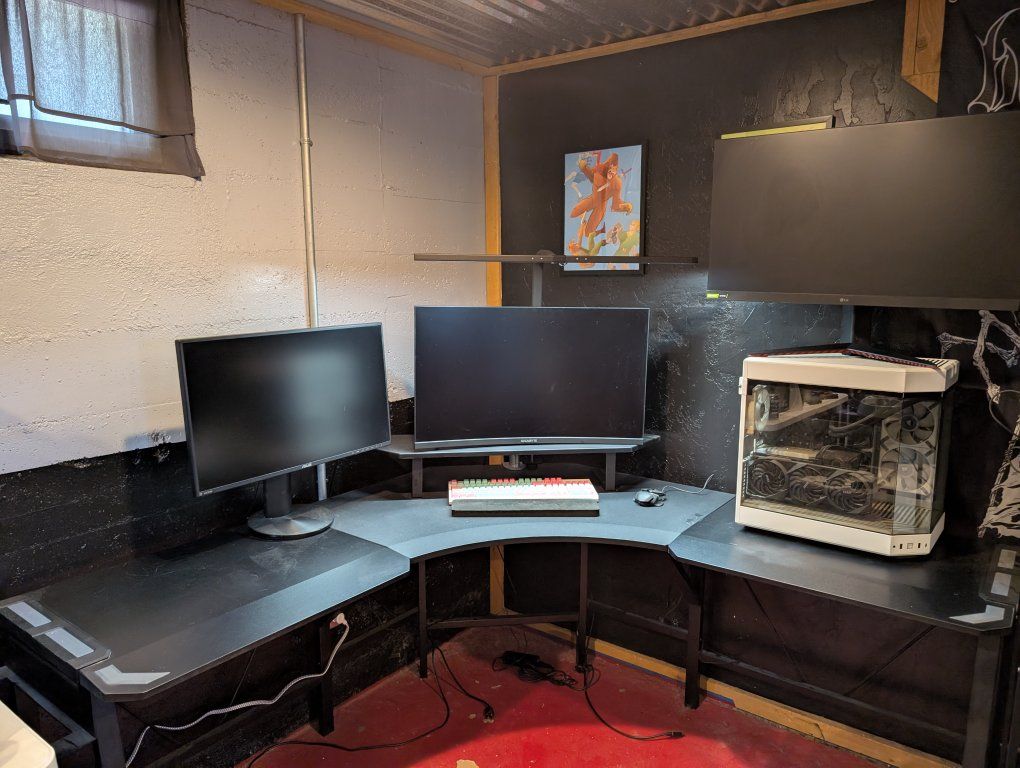 Respawn RSP-2010 L-Shaped Gaming Desk - Black