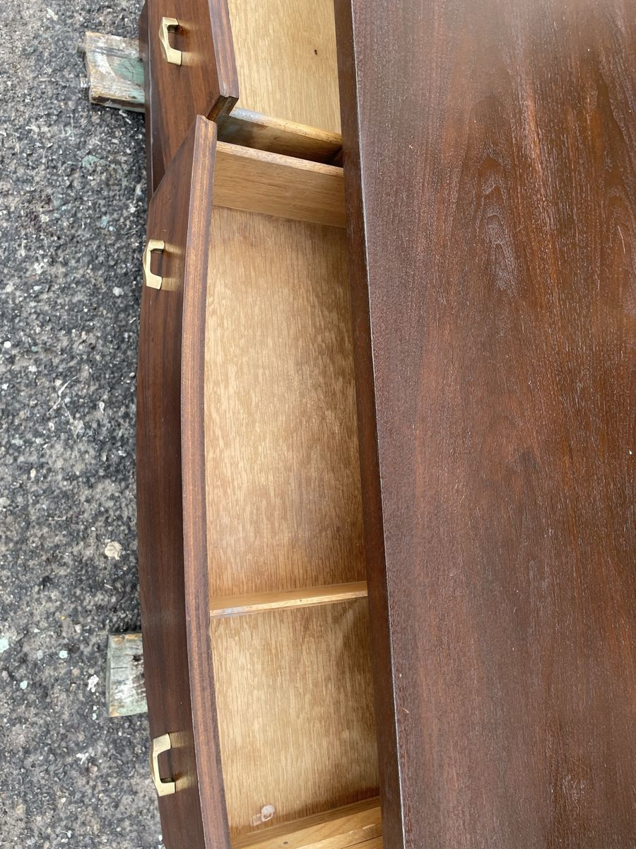 MCM DRESSER
