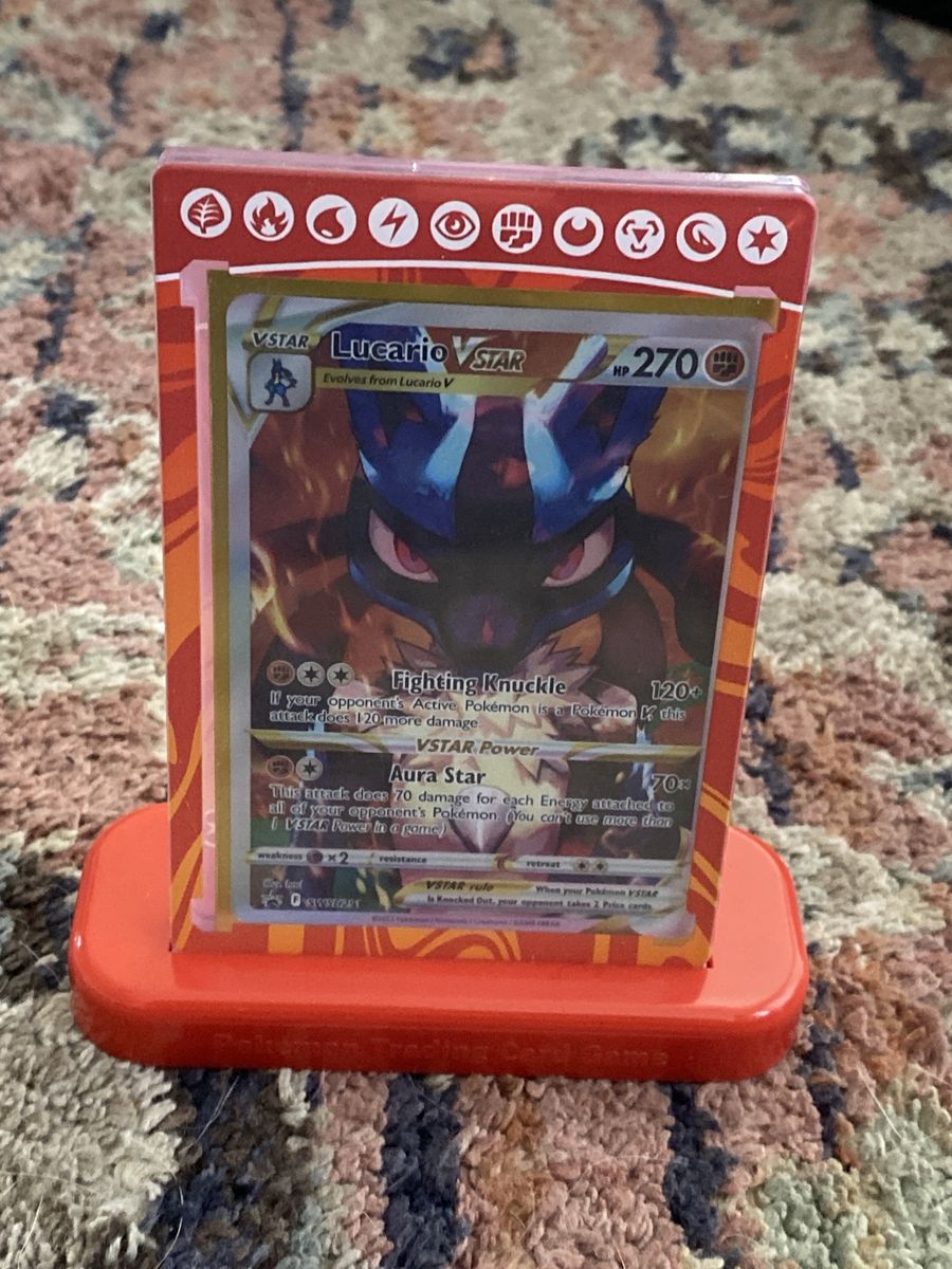 Pokémon Cards 380+ Binder + Rare Cards
