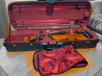Viola and Case