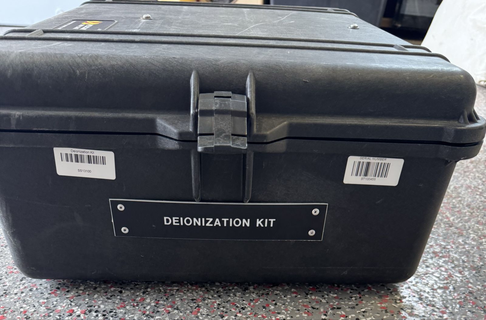 Portable Deionization Kit in Heavy Duty Pelican Case with SpectraPure Filters