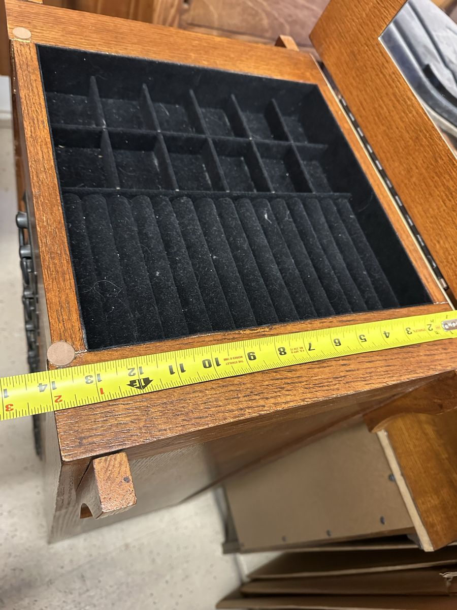 Main image 6