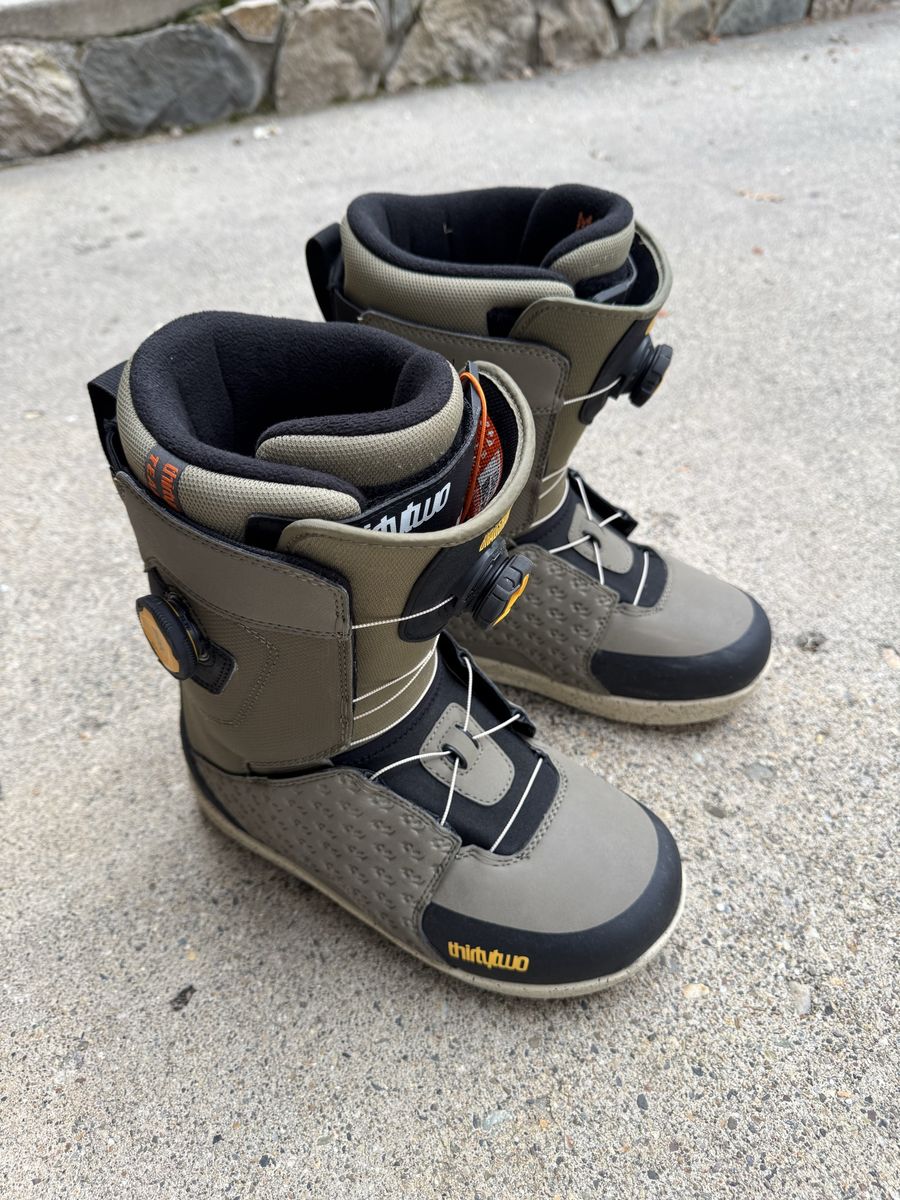 32 Snowboard Boots-Lashed DB Bradshaw-Size 10