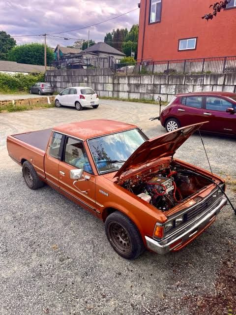 ISO :  PARTS WANTED / LOOKING FOR 1980 1981 1982 1983 Nissan Datsun 720 Truck Pickup King Cab