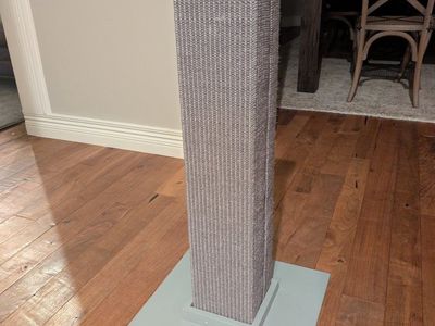 Highest reviewed cat scratching post $40