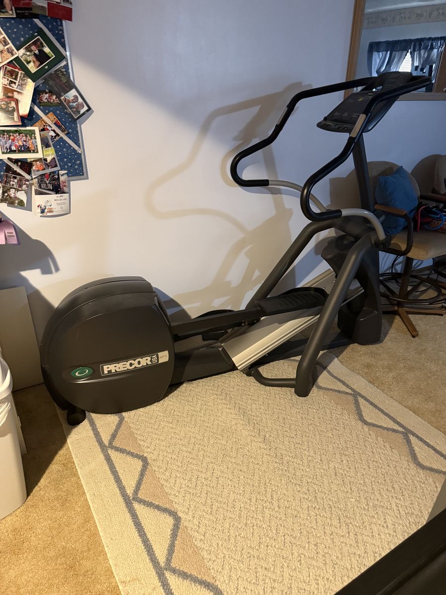 Precor eliptical