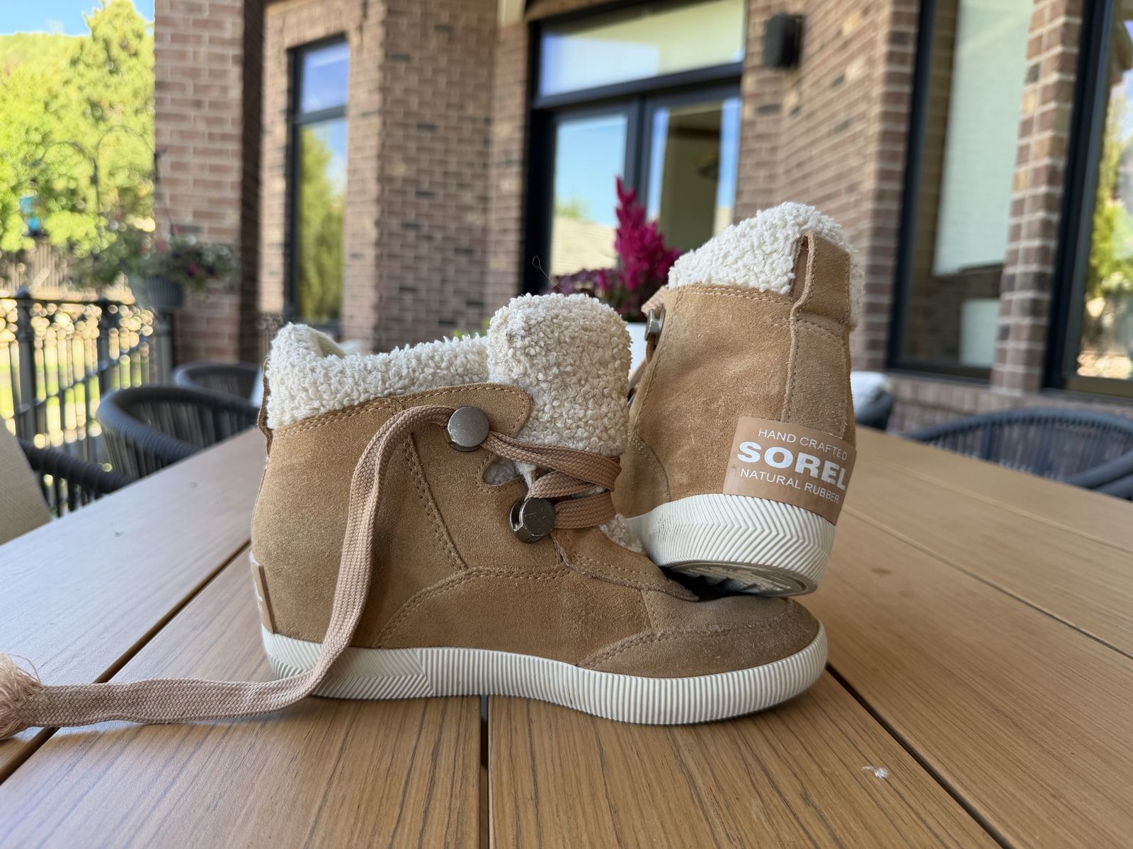 Sorel Tan Suede Sherpa Lined Ankle Boots - Women's Size 7, Hand Crafted Rubber Sole