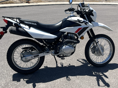 2024 Honda XR150L Dual Sport Dirt Bike - Street Legal, Low Miles (622), Clean Title, Handguards