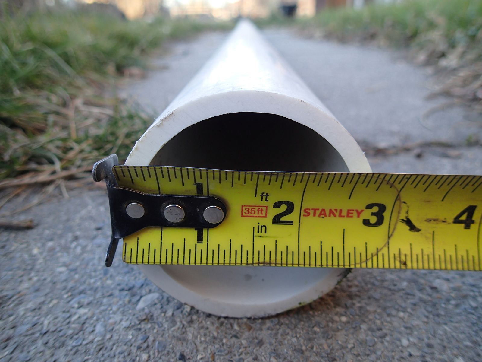 2.5" Schedule 40 PVC Pipe, 300 psi, 8.5' Length